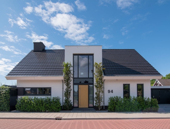 Witte vrijstaande woning te Boskoop